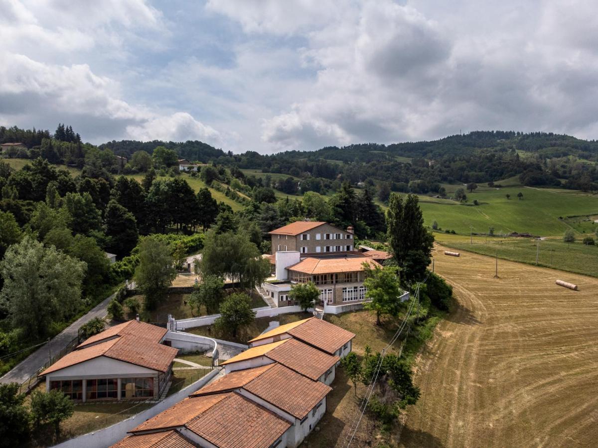 Hotel Butterfly - Il Nido D'Amore Bologna Monzuno エクステリア 写真