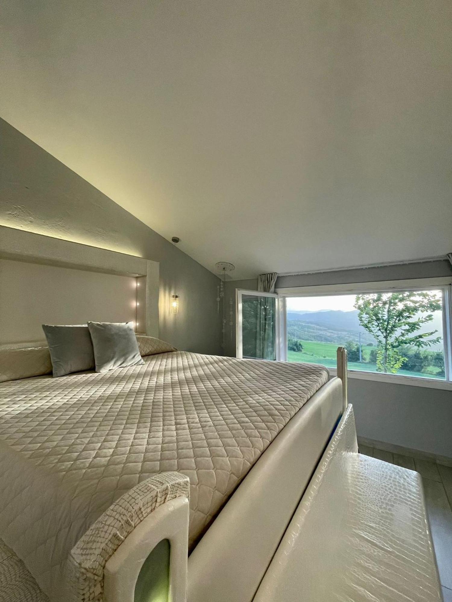 Hotel Butterfly - Il Nido D'Amore Bologna Monzuno エクステリア 写真